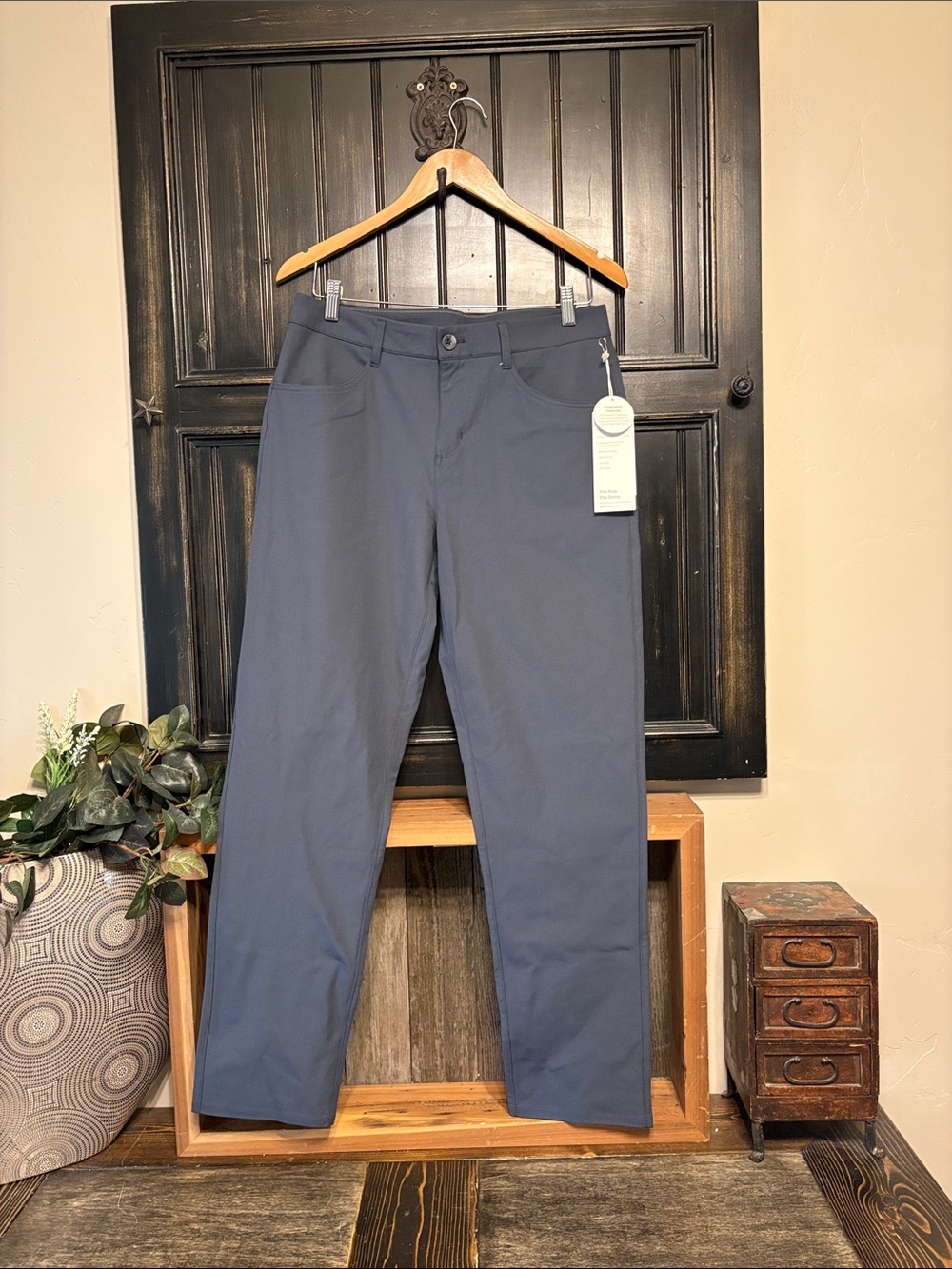 NWT Vuori Men's Meta Pants